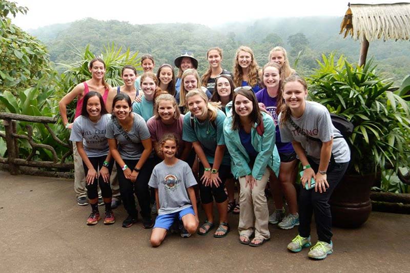 Meredith students in the 2017 Summer Costa Rica Study Abroad Program