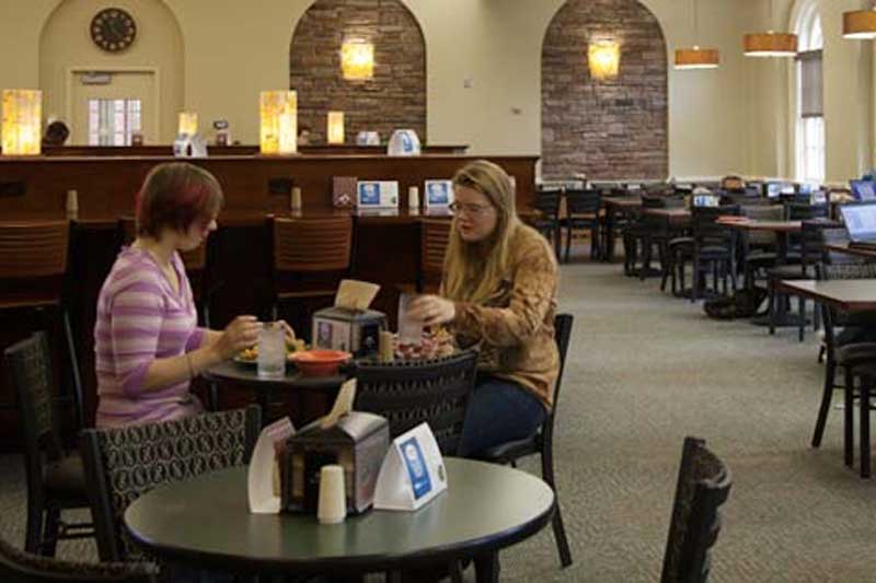 Students eating in Belk Dining Hall.