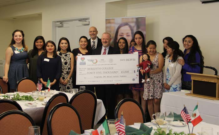 Mexican Consulate Scholarship Event 2016
