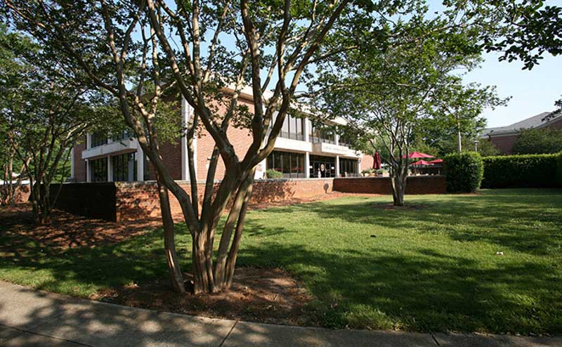 Side view of Carlyle Campbell Library